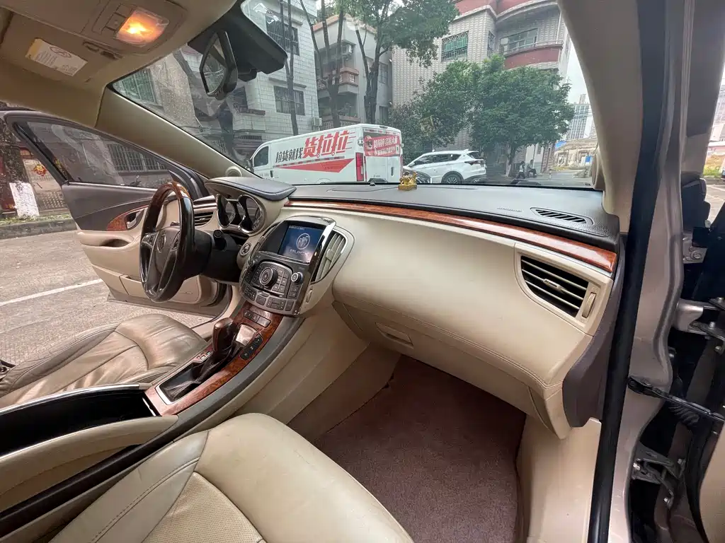 Buick LaCrosse 2013 — фото 21