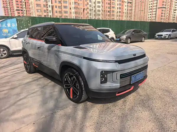 Geely ICON 2021