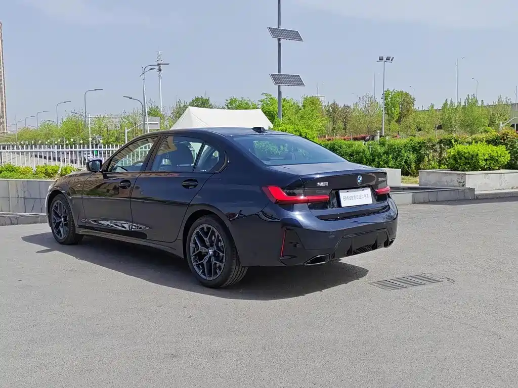 BMW 3 Series 2025