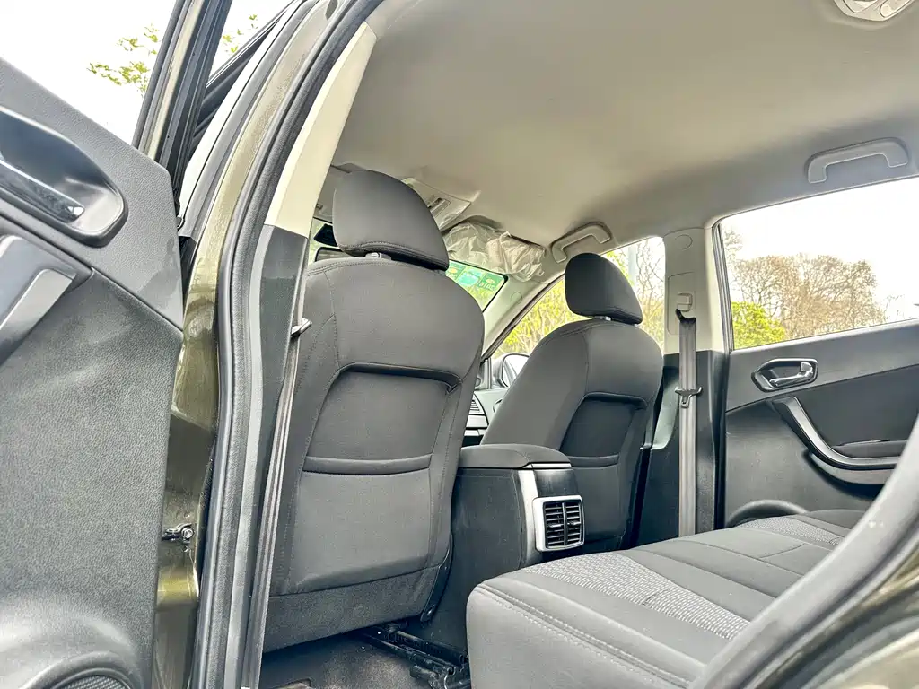 GAC Motor Trumpchi GS5 2014 — фото 26