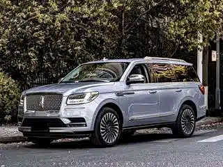 Lincoln Navigator 2020