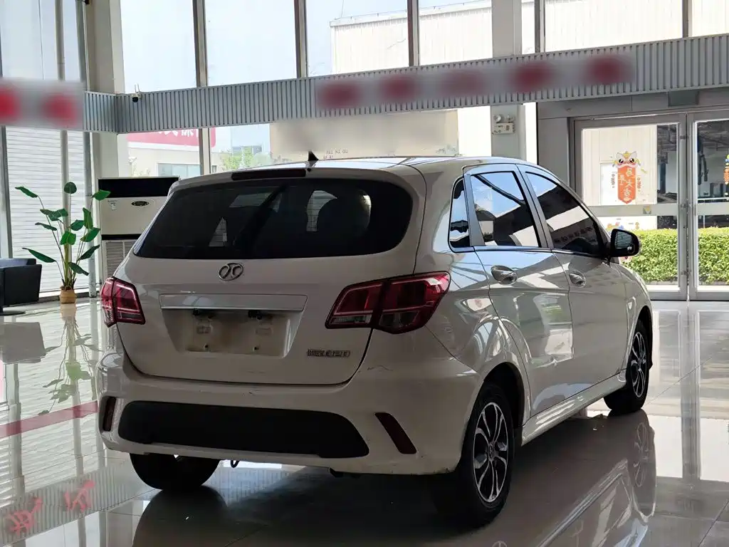 BAIC Senova D20 2015