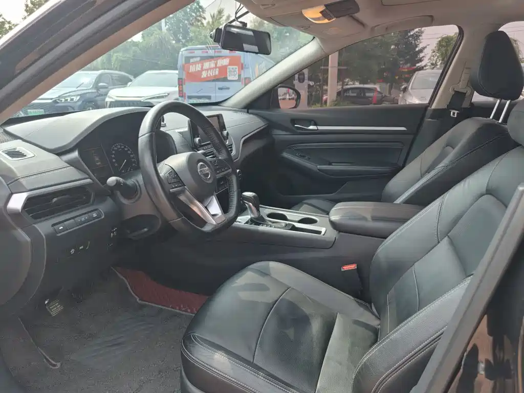 Nissan Teana 2019