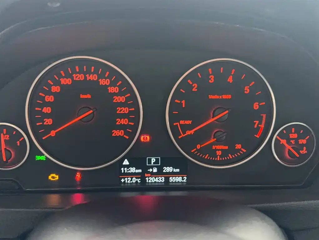 BMW 3 Series 2015 — фото 4