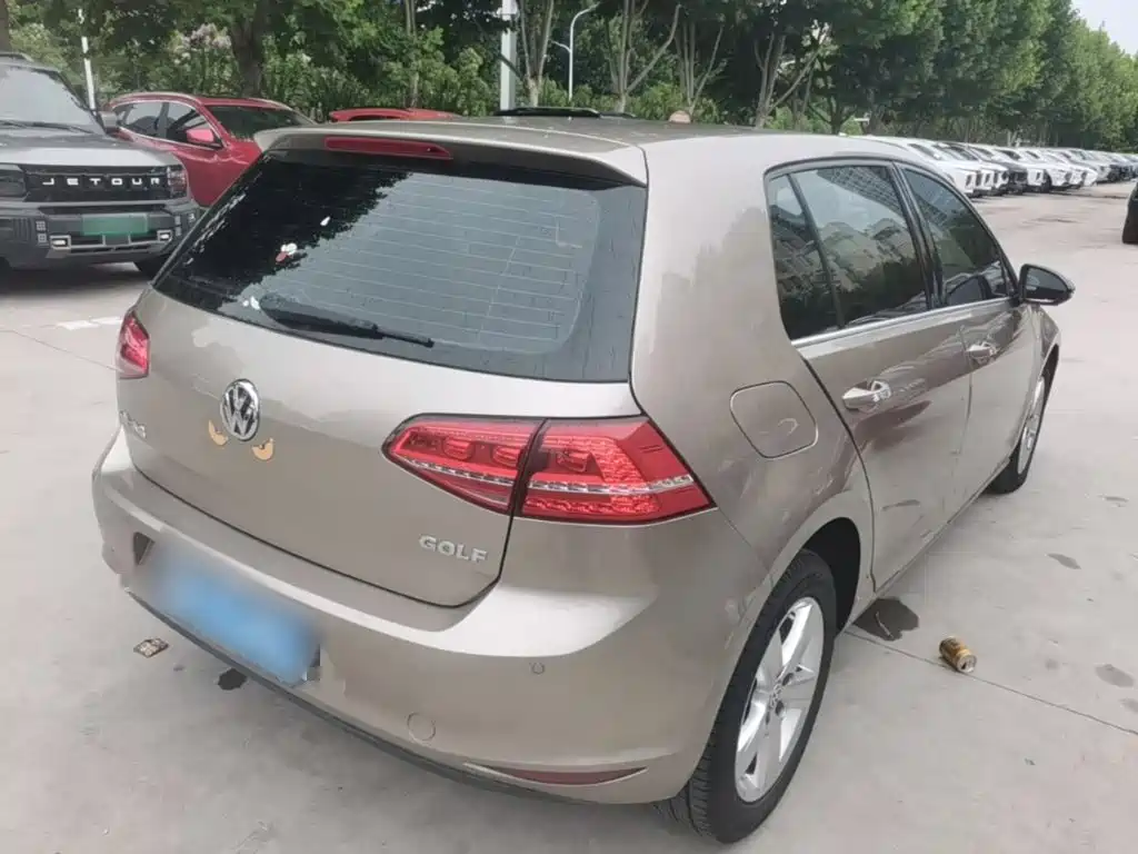 Volkswagen Golf 2016