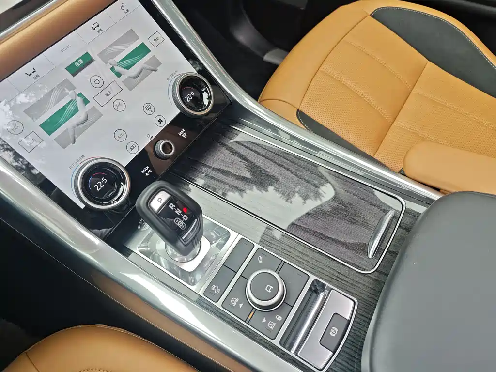 Land Rover Sport 2022 — фото 14