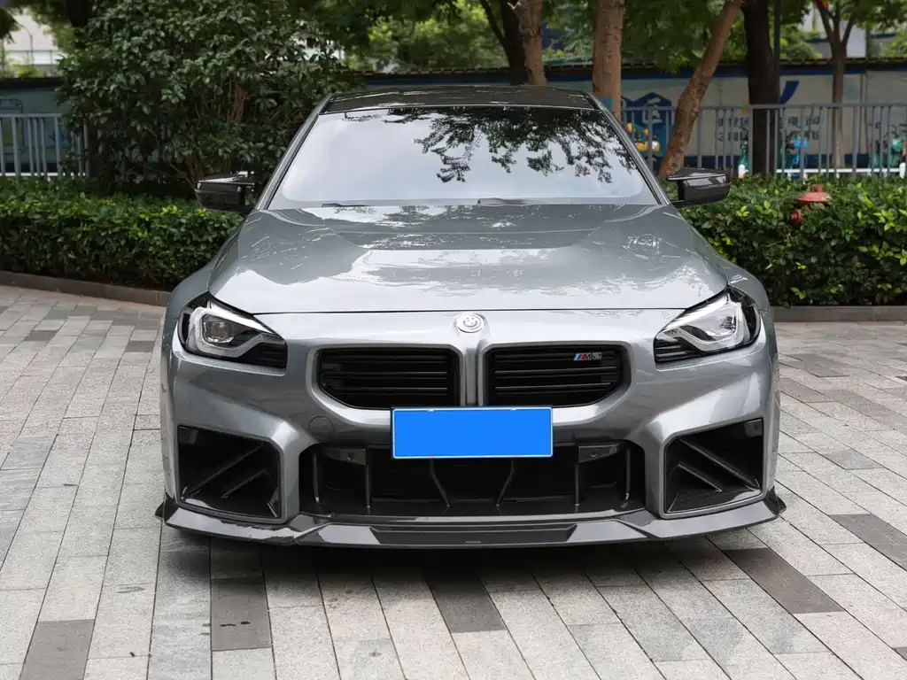 BMW M2 2025 — фото 2