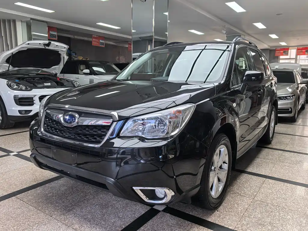 Subaru Forester 2014 — фото 1