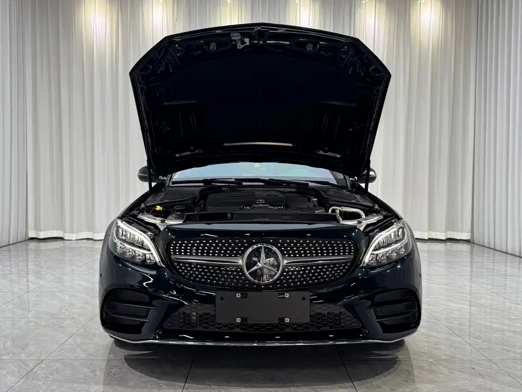 Mercedes-Benz C-Class 2021