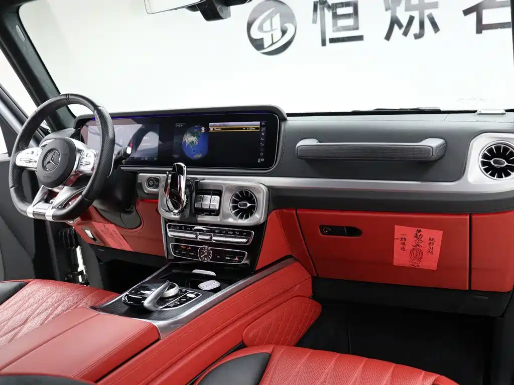 Mercedes-Benz G-Class AMG 2019 — фото 21