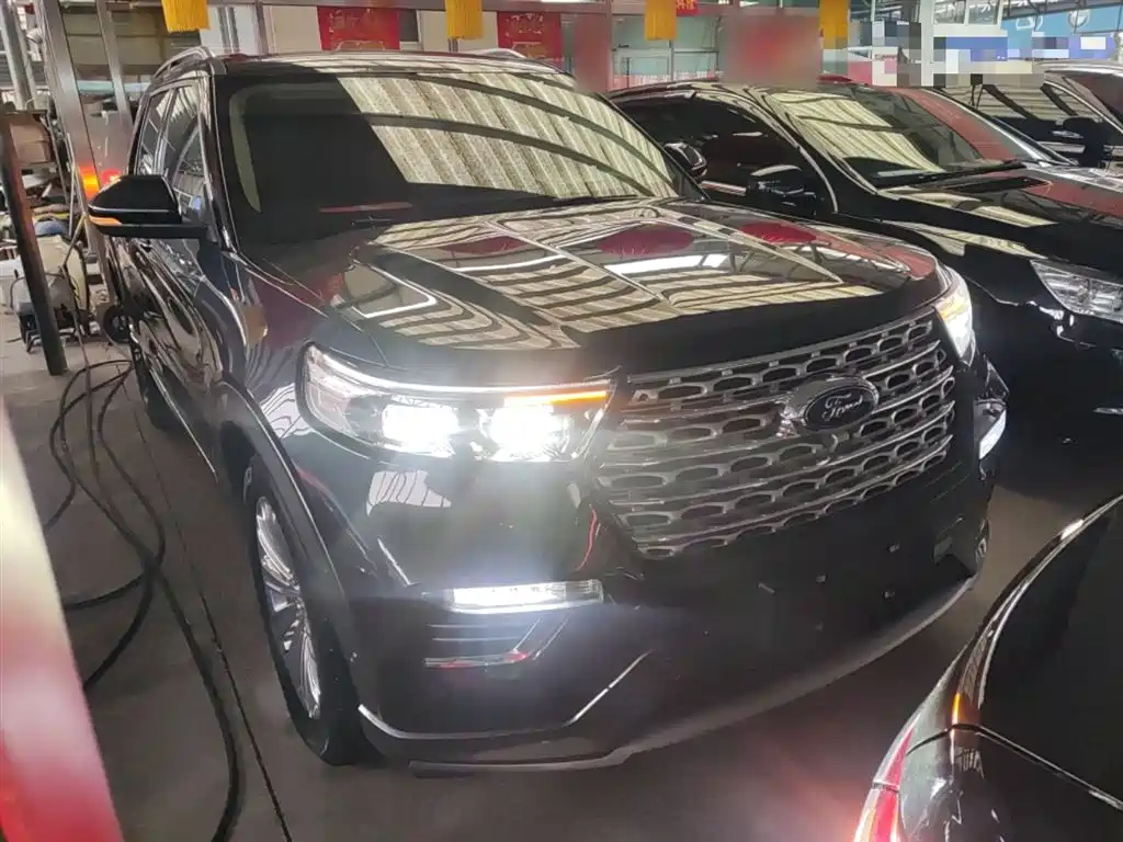 Ford Explorer 2021 — фото 22