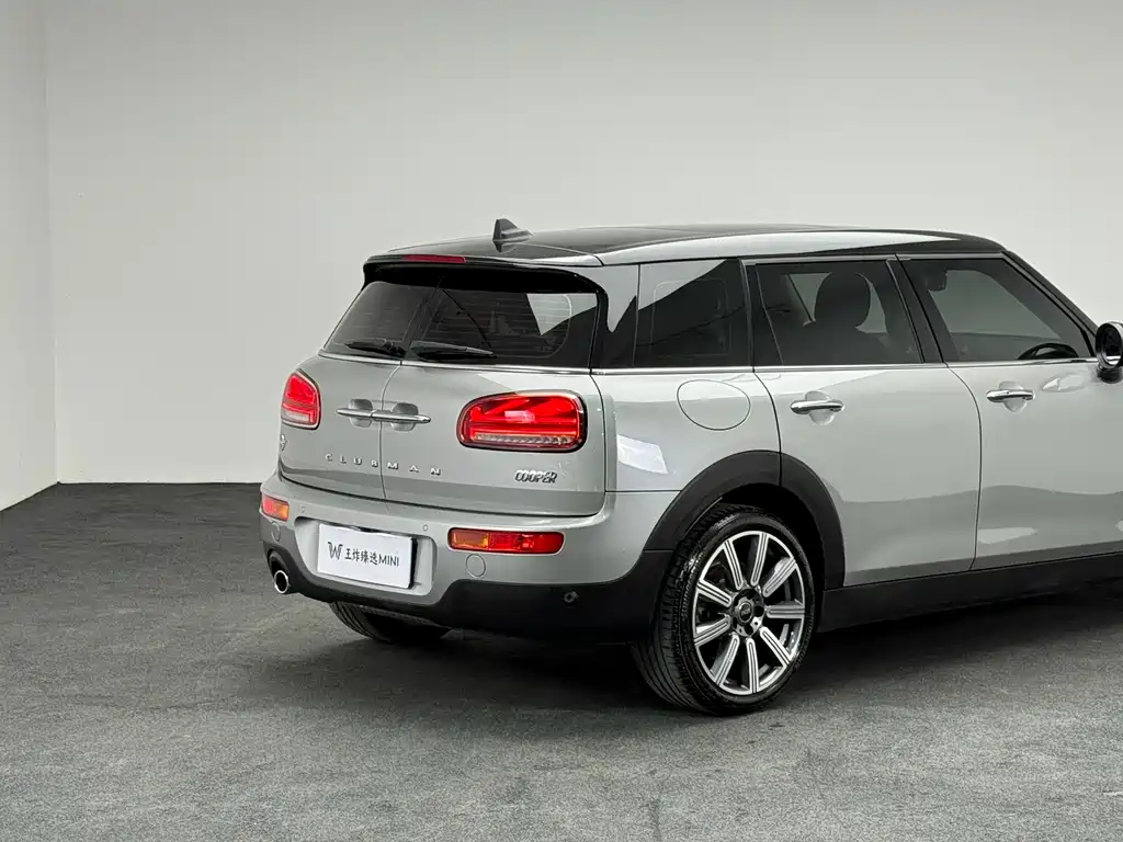 MINI Clubman 2023 — фото 14