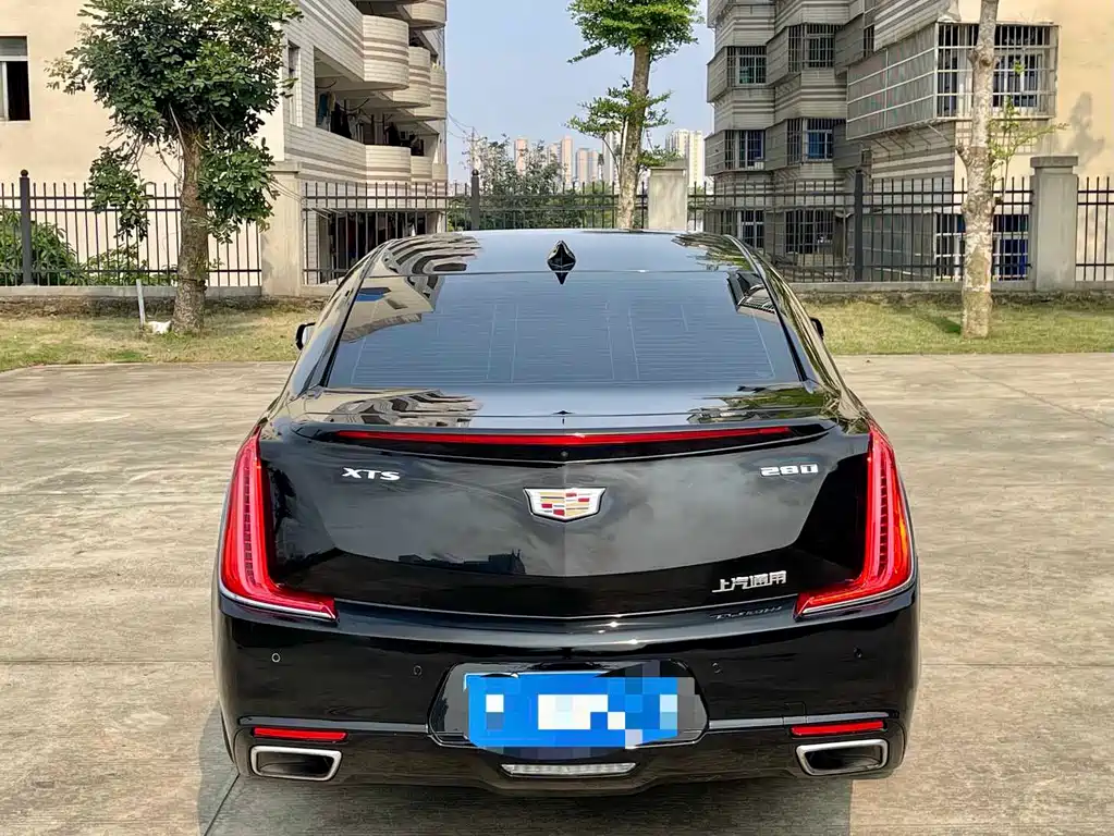 Cadillac XTS 2019 — фото 8