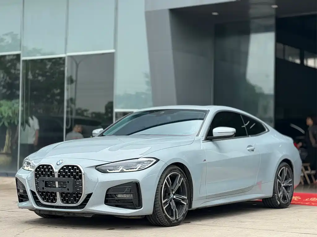 BMW 4 Series 2024 — фото 1