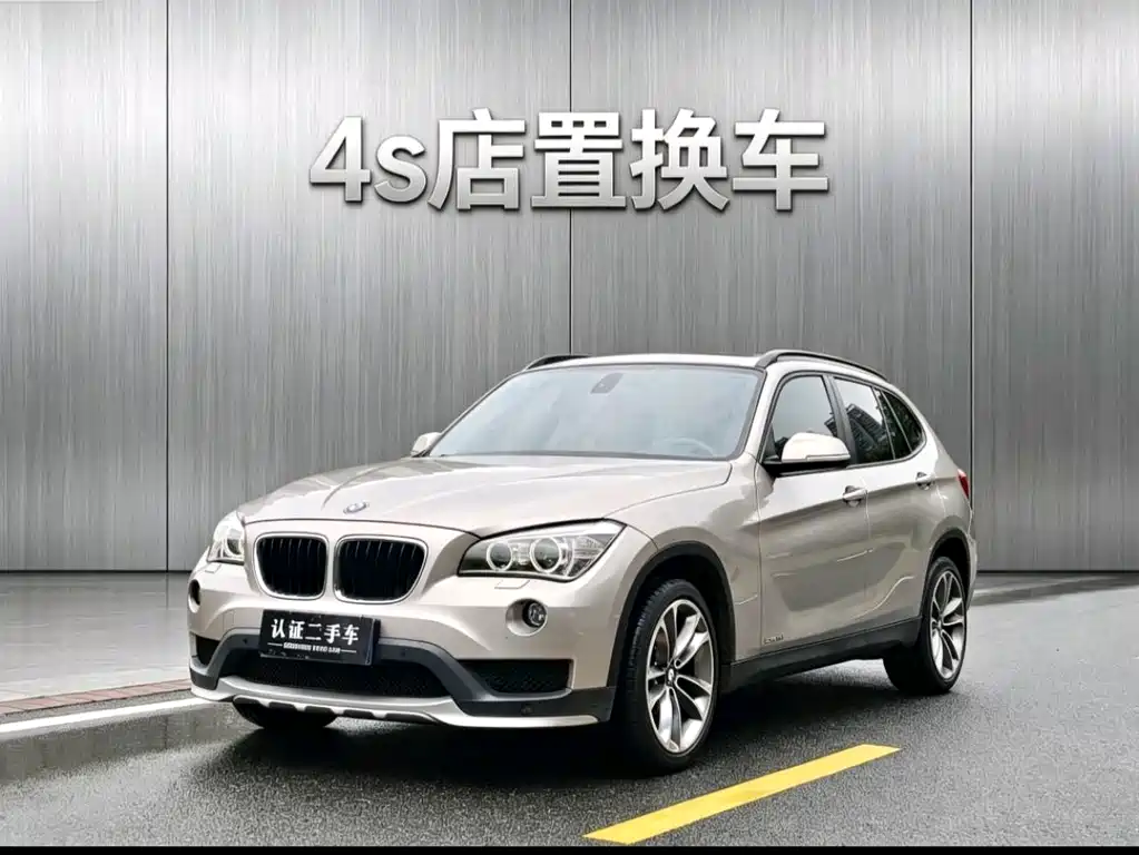 BMW X1 2015 — фото 1