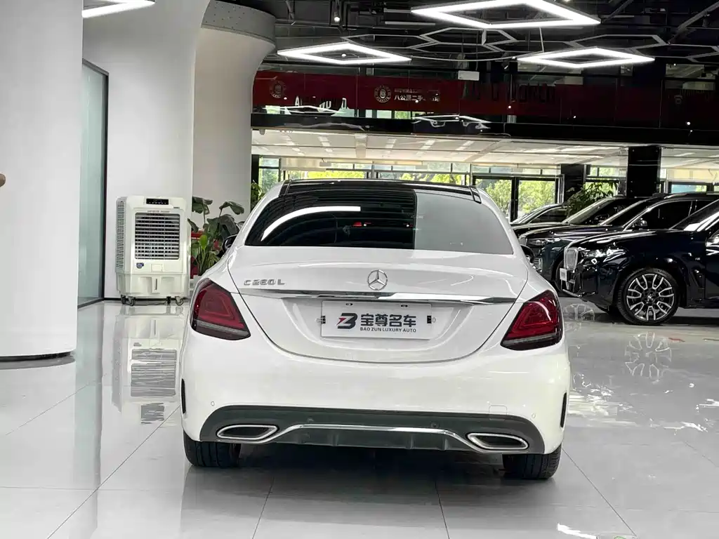 Mercedes-Benz C-Class 2020 — фото 10