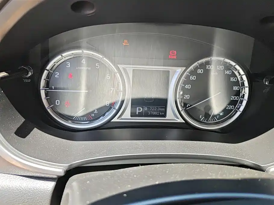 Suzuki Vitara 2016 — фото 14