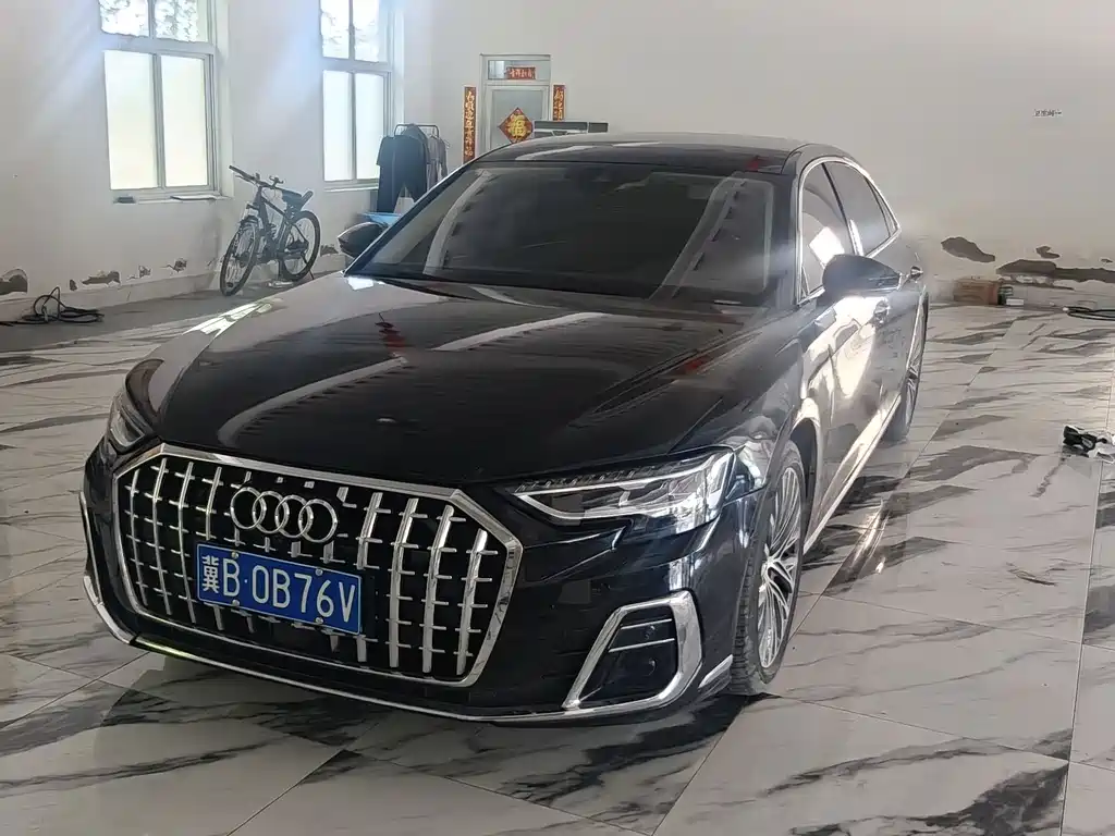 Audi A8 2024 — фото 1