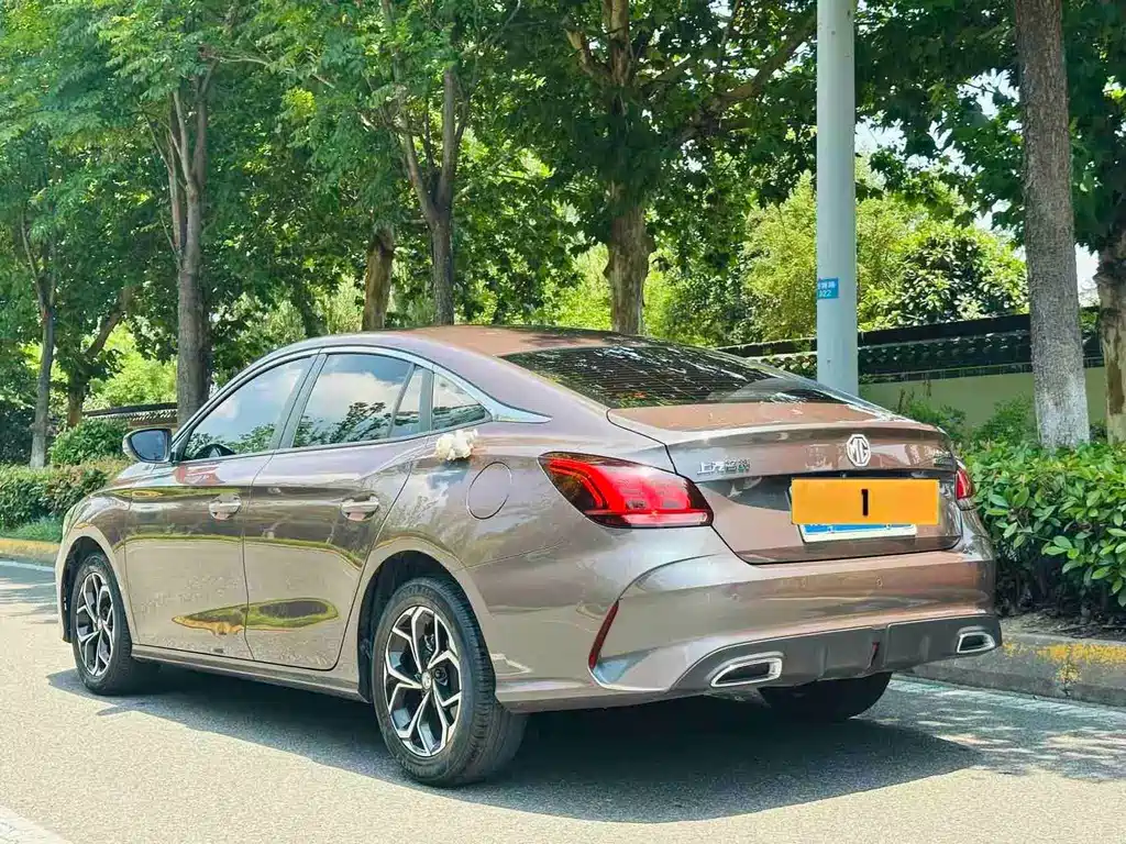 MG MG5 2024