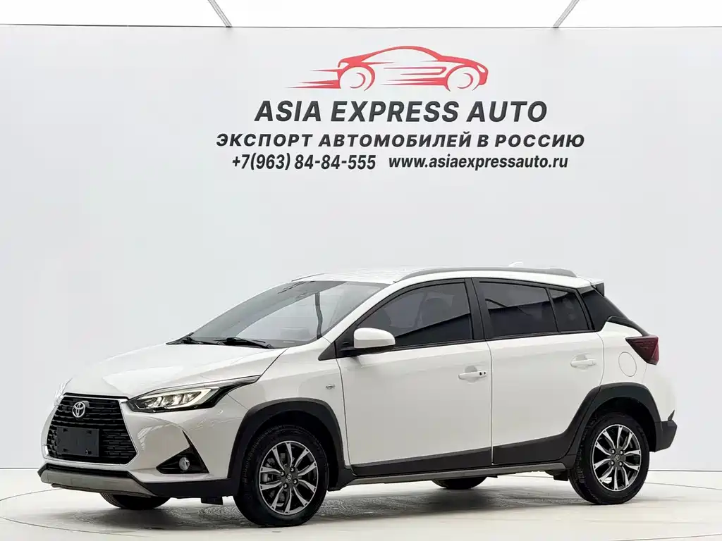Toyota Yaris L 2023 — фото 1