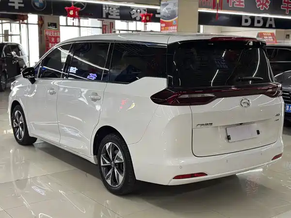 GAC Trumpchi M6 2021