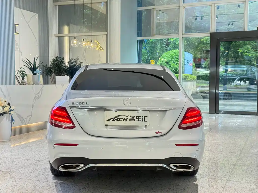 Mercedes-Benz E-Class 2017 — фото 4