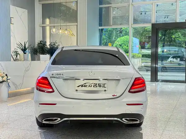 Mercedes-Benz E-Class 2017