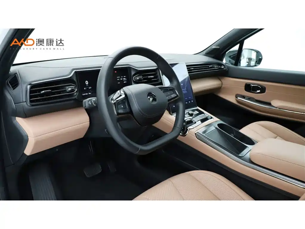 NIO ES8 2021