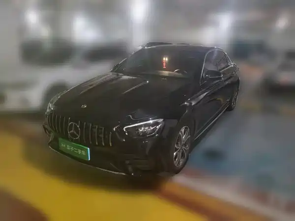 Mercedes-Benz E-Class 2023