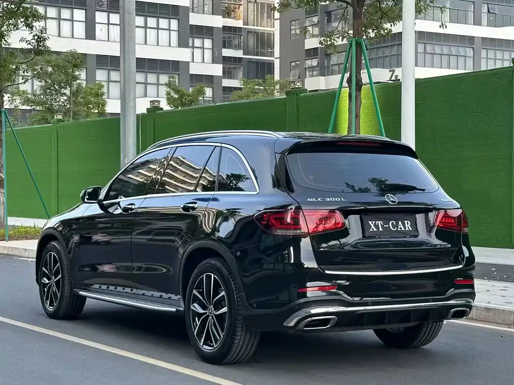 Mercedes-Benz GLC 2021 — фото 9