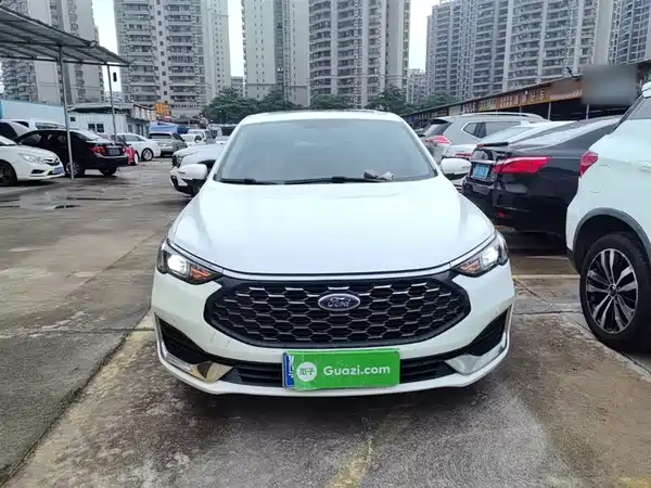 Ford Escort 2021
