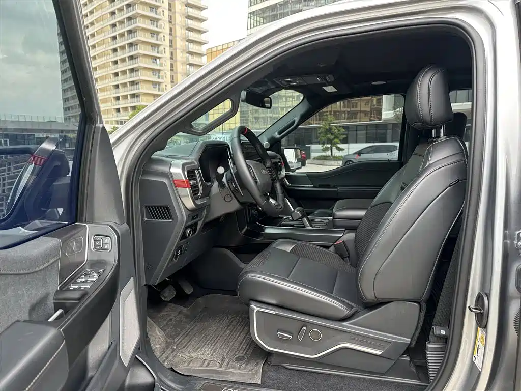 Ford F-150 Raptor 2025 — фото 6