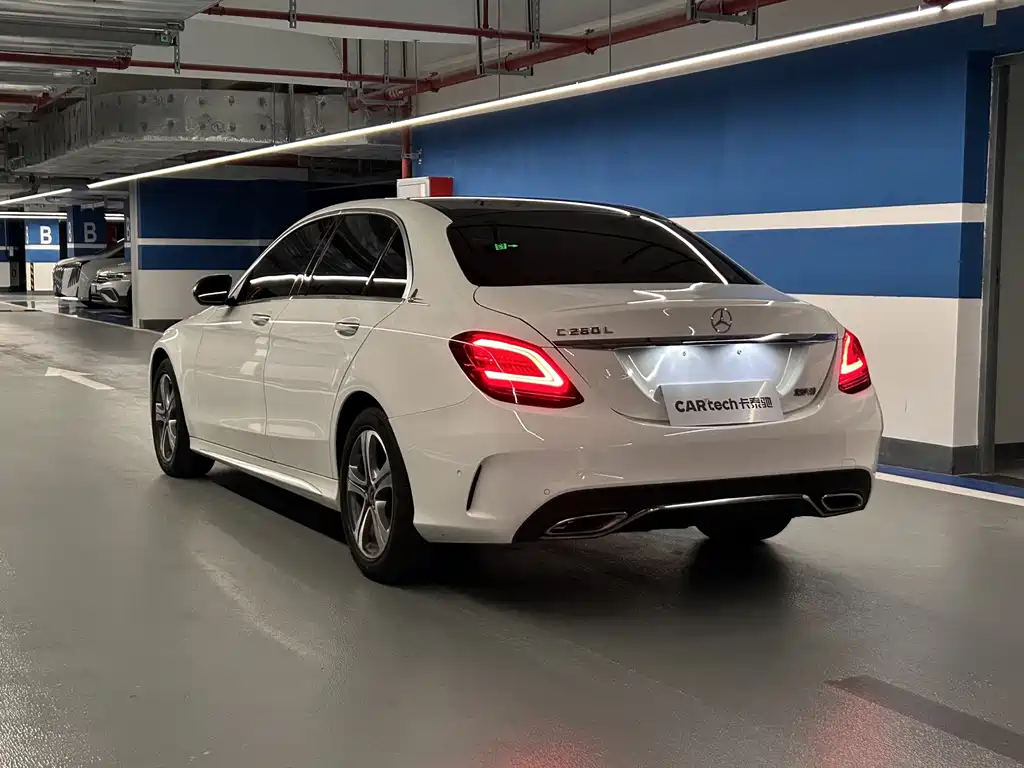 Mercedes-Benz C-Class 2019 — фото 6