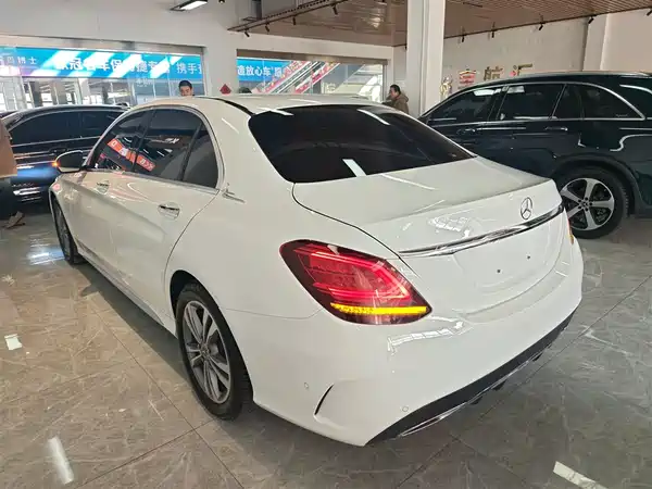 Mercedes-Benz C-Class 2020
