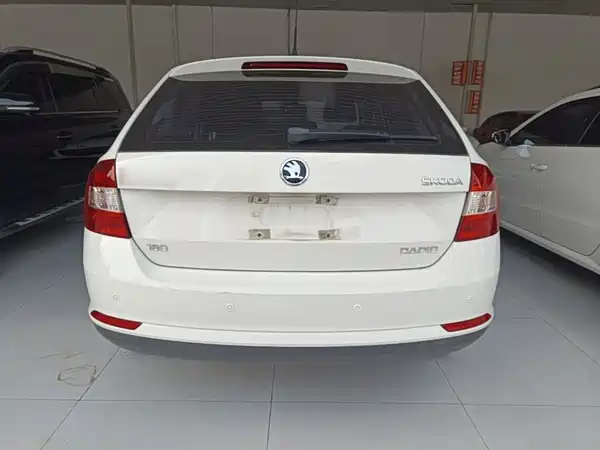 Skoda Rapid Spaceback 2016