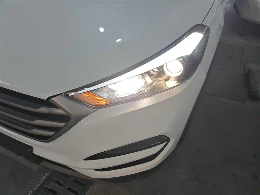 Hyundai Tucson 2017 — фото 3