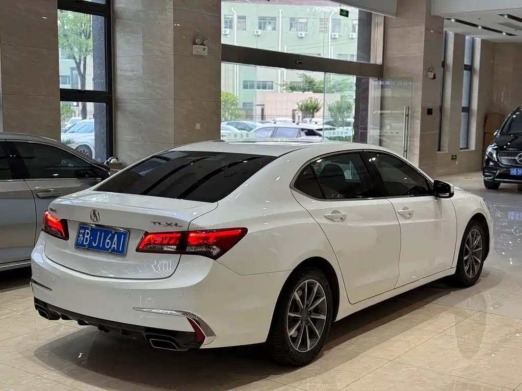 Acura TLX-L 2018 — фото 18