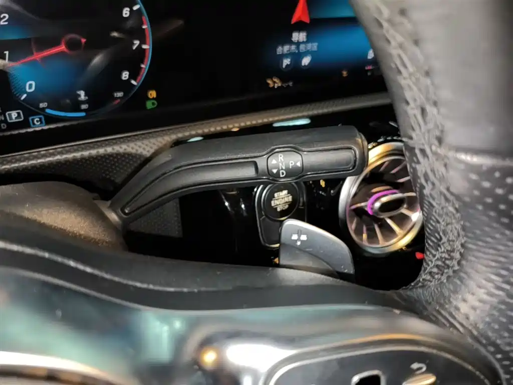 Mercedes-Benz A-Class 2020 — фото 14