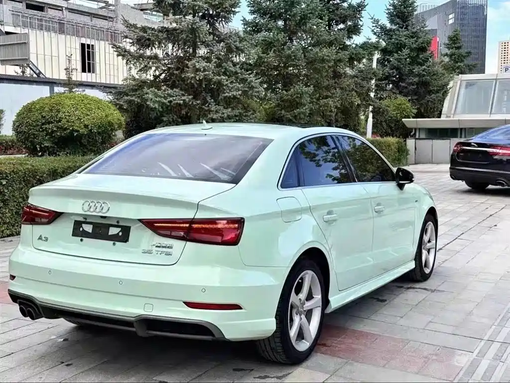 Audi A3 2017 — фото 13