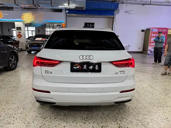 Audi Q3 2022