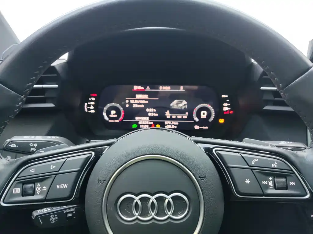 Audi A3 2022 — фото 11