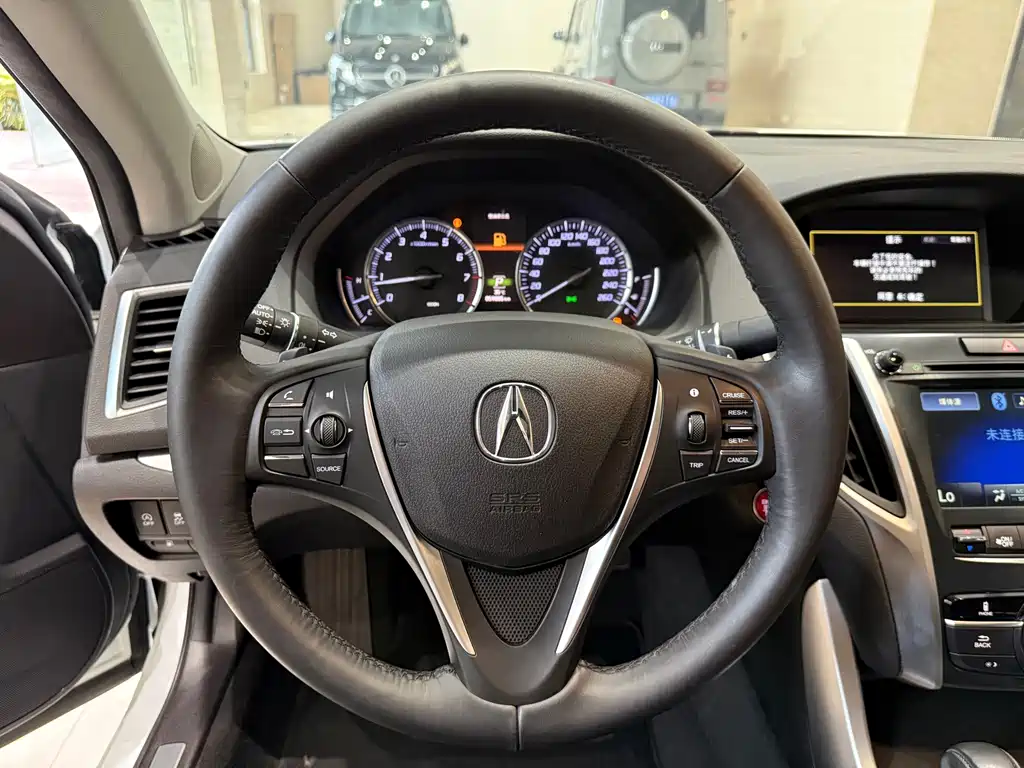 Acura TLX-L 2018 — фото 9