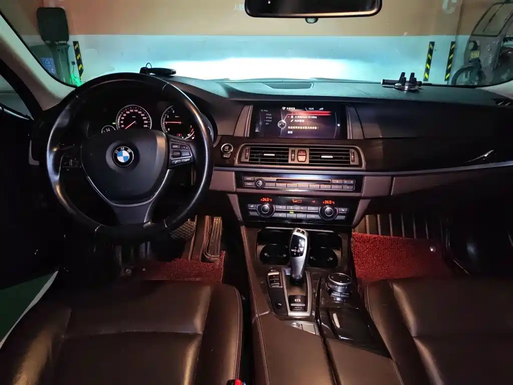 BMW 5 Series 2015