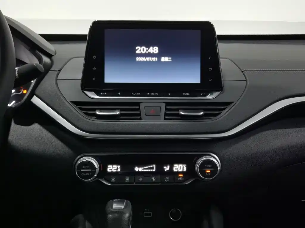 Nissan Teana 2020 — фото 12