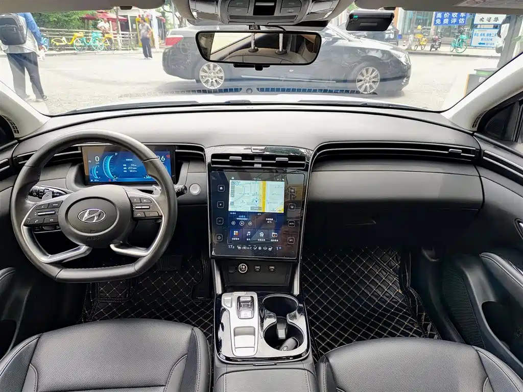 Hyundai Tucson 2021 — фото 10