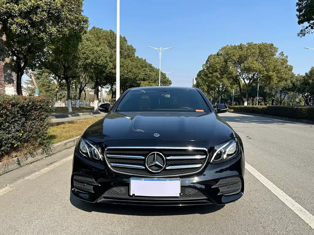Mercedes-Benz E-Class 2018 — фото 2