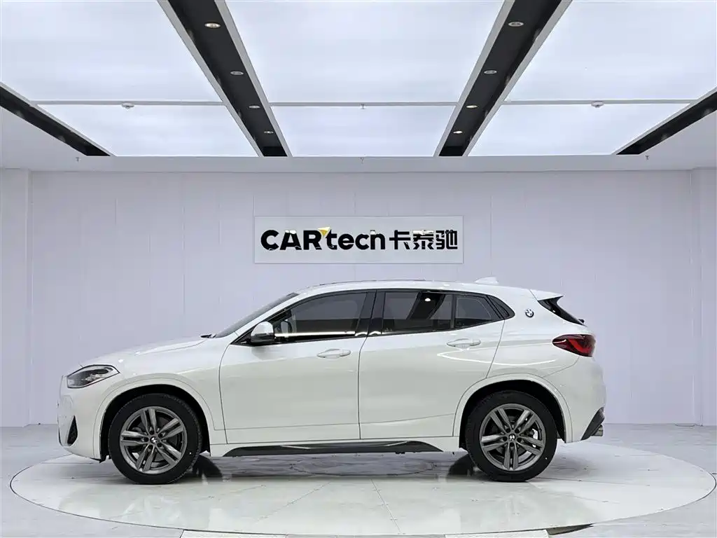 BMW X2 2021 — фото 7
