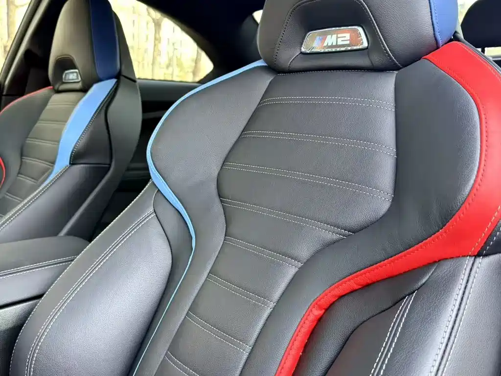 BMW M2 2025 — фото 16