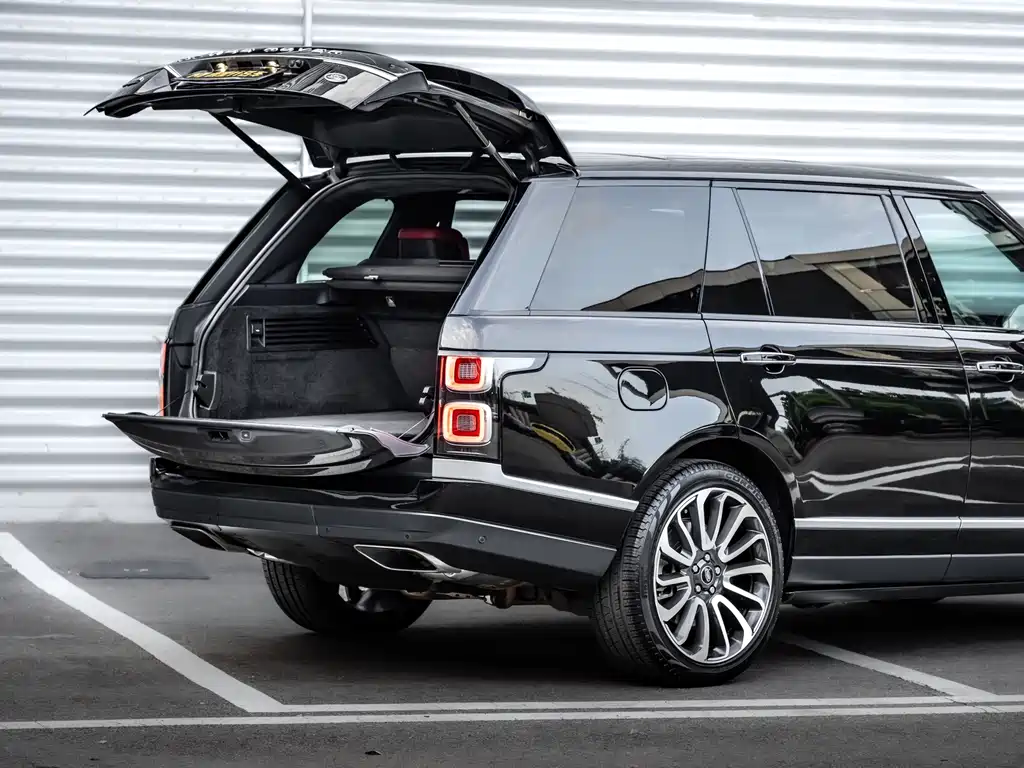 Land Rover Range Rover 2021 — фото 5