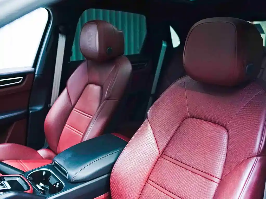 Porsche Cayenne 2023 — фото 15